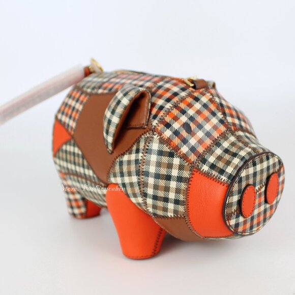 Tory Burch Handbags - NWT Tory Burch Peggy The Pig Mini Bag, Printed Patchwork Leather